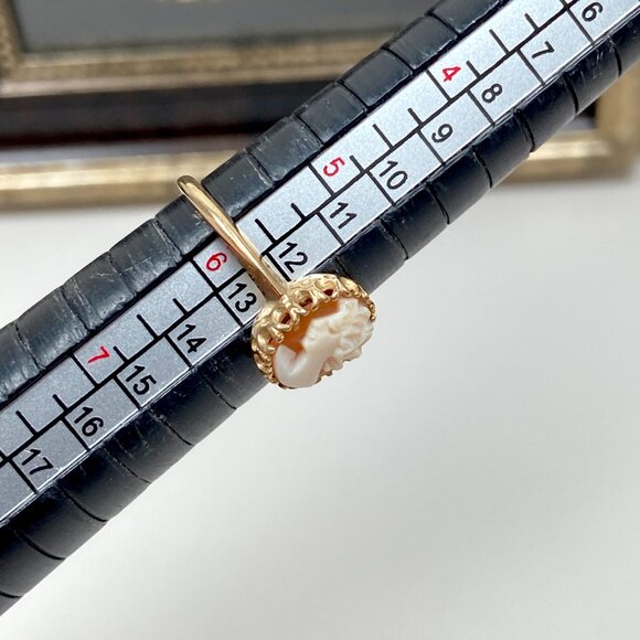 10k Solid Yellow Gold Vintage Genuine Carved Shell Cameo Estate Ring (size 5.75) - Picture 5 of 9